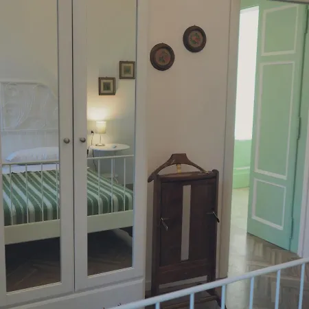 Monti Bed & Breakfast *